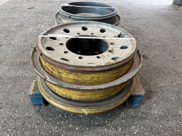 Rim Liebherr 445/95R25 - 3P — изображение 2