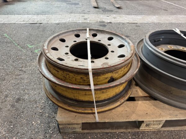 Rim Liebherr 445/95R25 - 3P — изображение 3