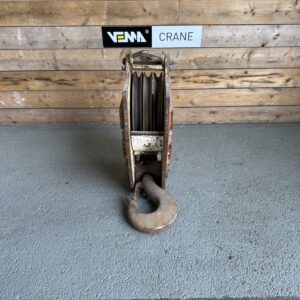 Hakenflasche 3-Rollen 24mm
