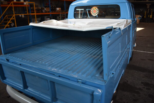 Volkswagen T1 Doka 26-16 - Image 18