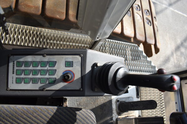 Liebherr LR1140 134016 – Image 32