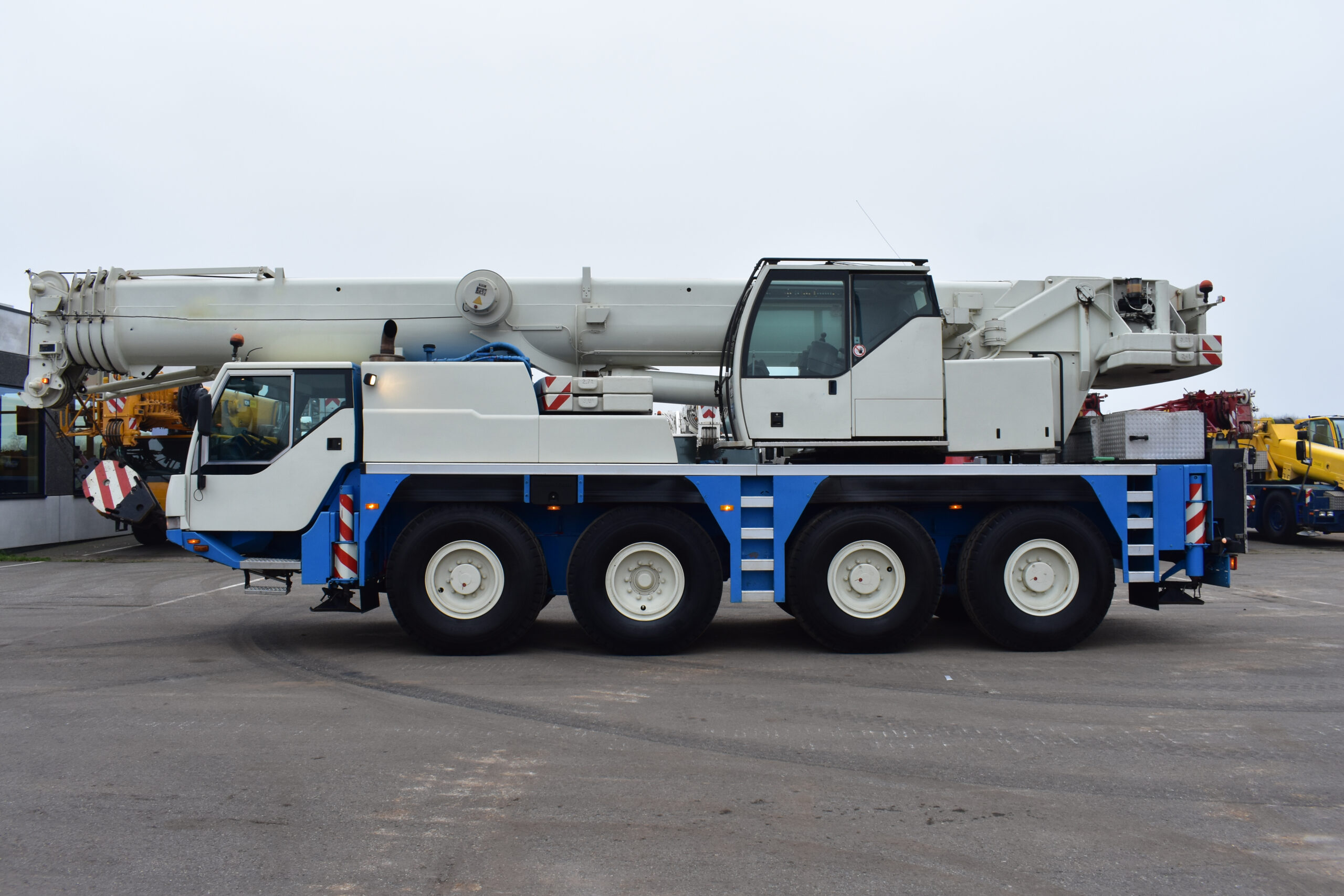 Liebherr LTM1060/2 057536