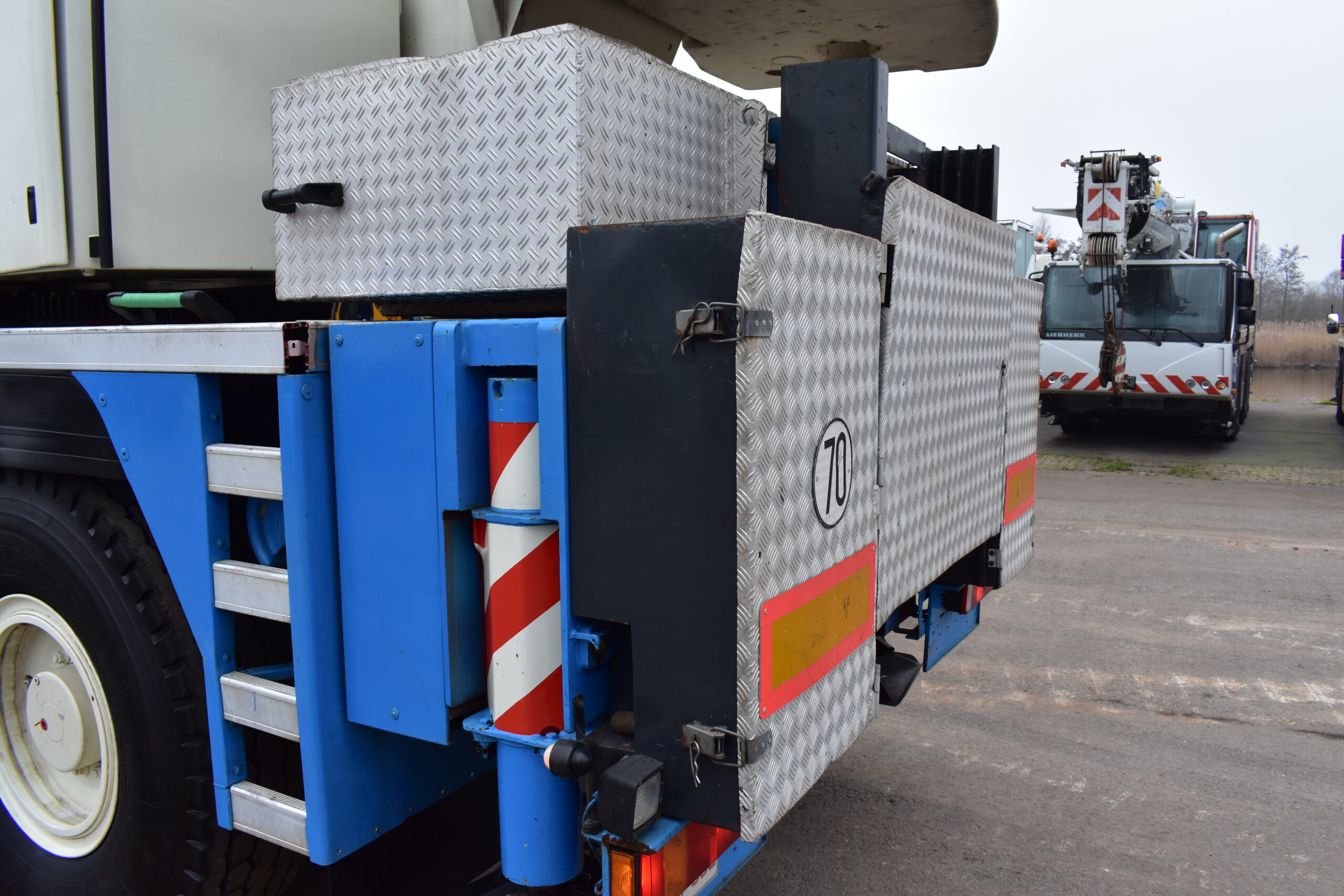 Liebherr LTM1060/2 057536 - Imagem 24