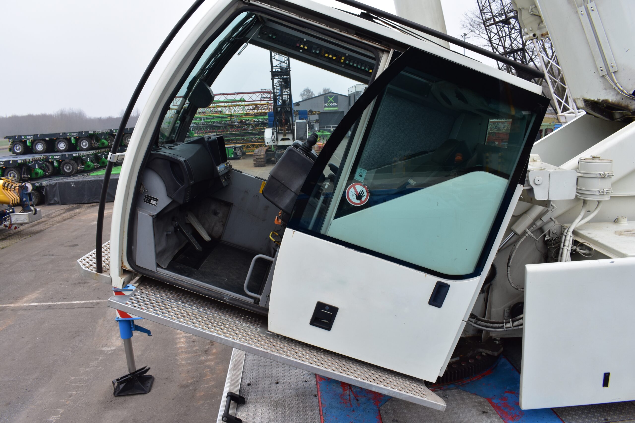 Liebherr LTM1060/2 057536 - Imagem 36