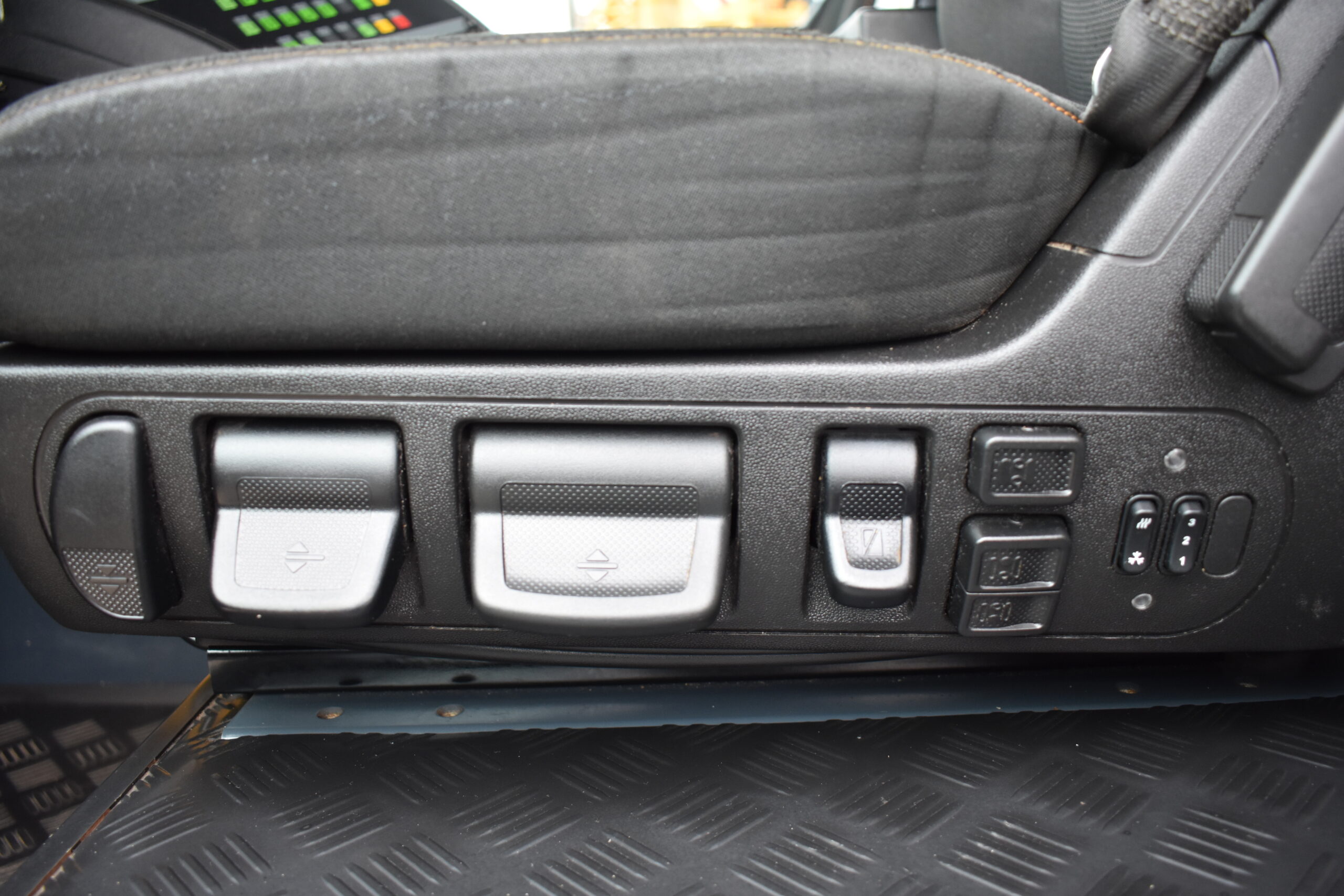 Liebherr LTM1030-2.1 080504 – Image 12