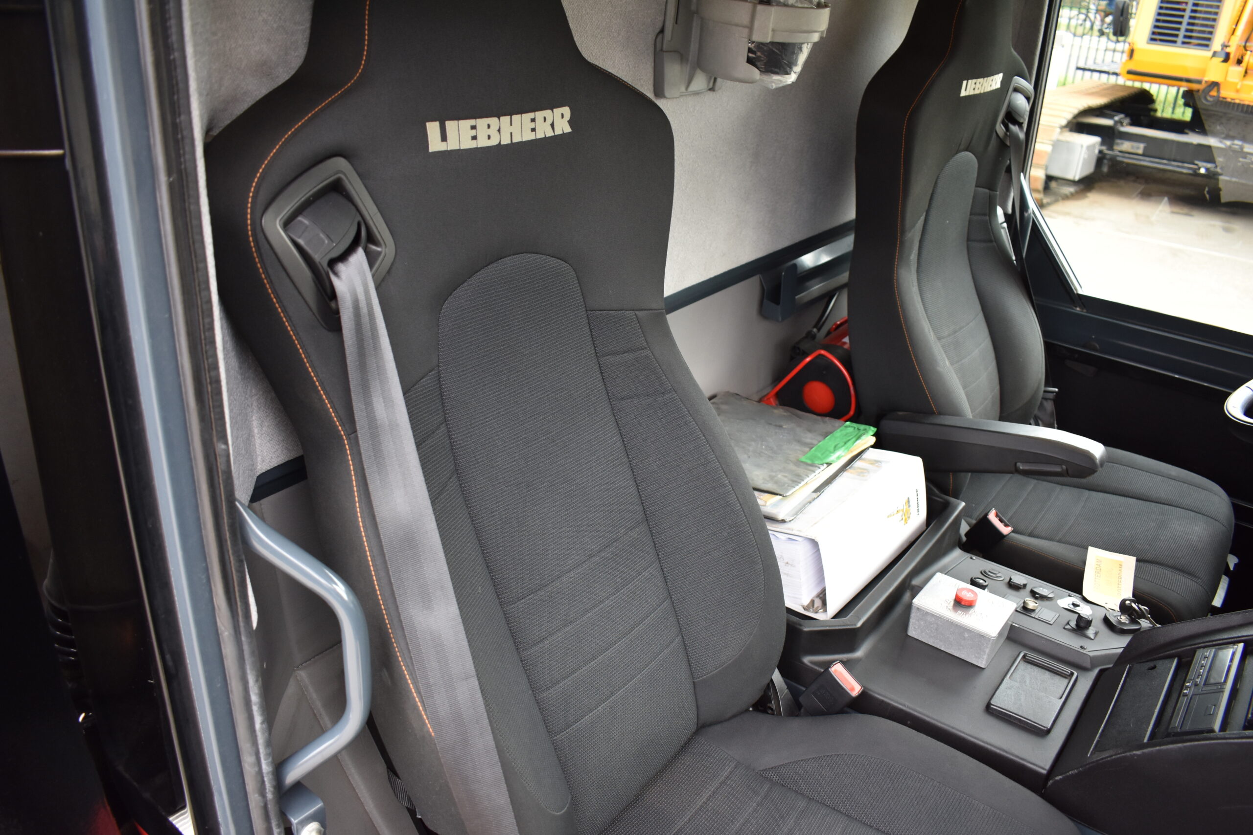 Liebherr LTM1030-2.1 080504 – Image 18